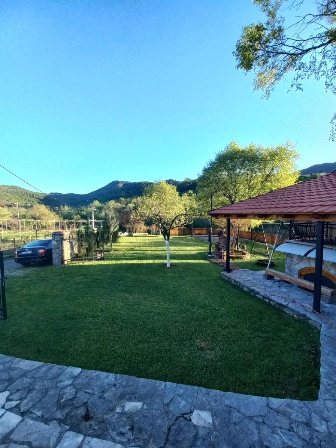 T-A Apartment Rijeka Crnojevica Bilik gambar