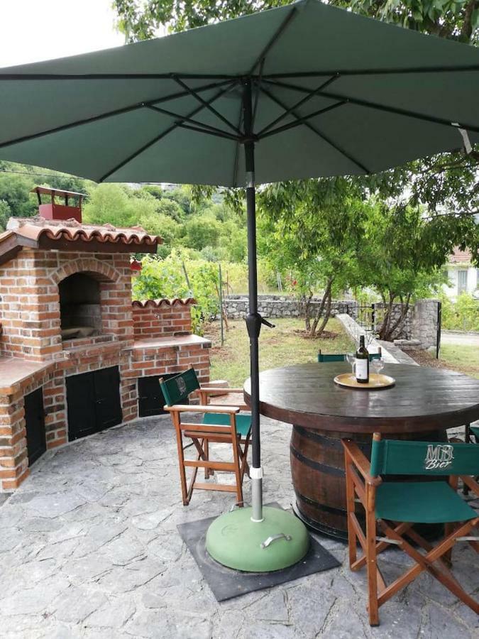 T-A Apartment Rijeka Crnojevica Luaran gambar