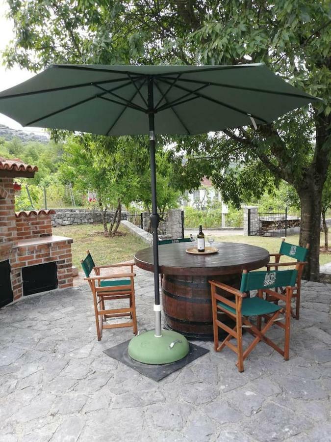 T-A Apartment Rijeka Crnojevica Luaran gambar